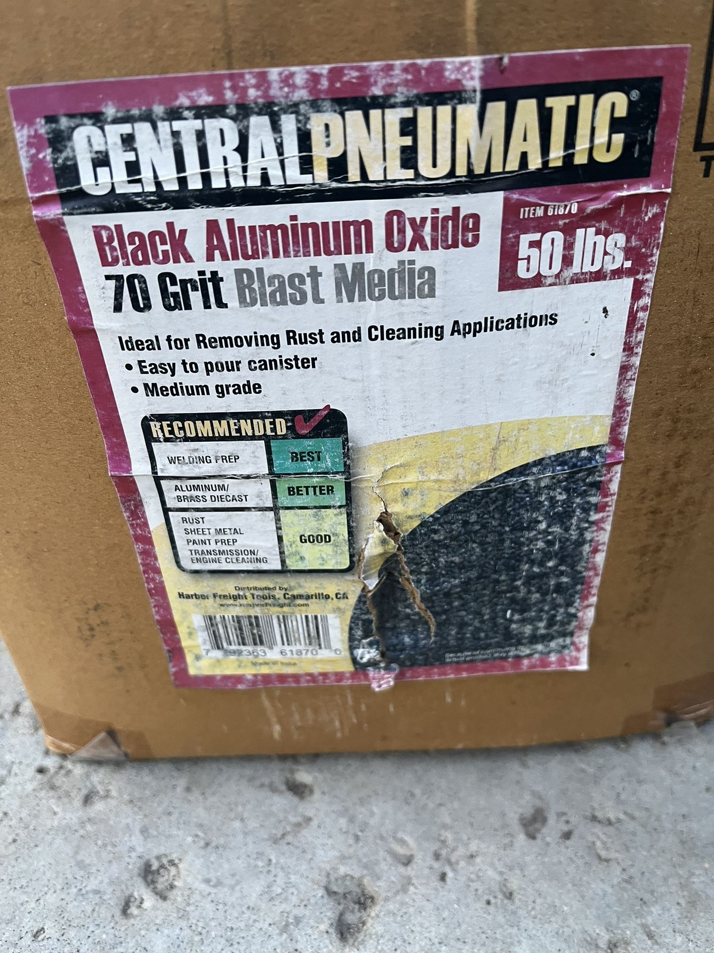 CENTRAL PNEUMATIC 50 lb. Black Aluminum Oxide 70 Grit Abrasive Media