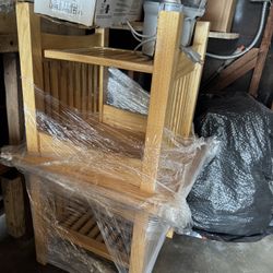 2 End tables, Matching Set