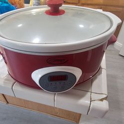 Red slow cooker Ginny