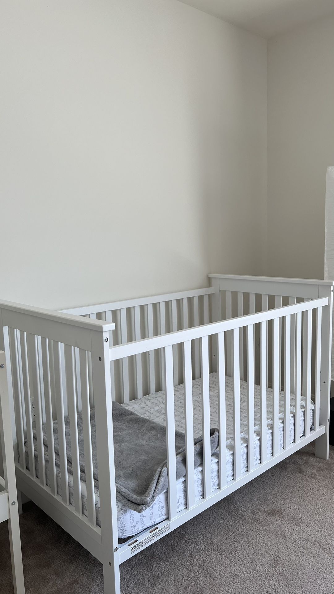 Baby Crib with Mattress
