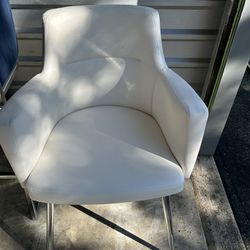 Cream/Ivory Dining Chair
