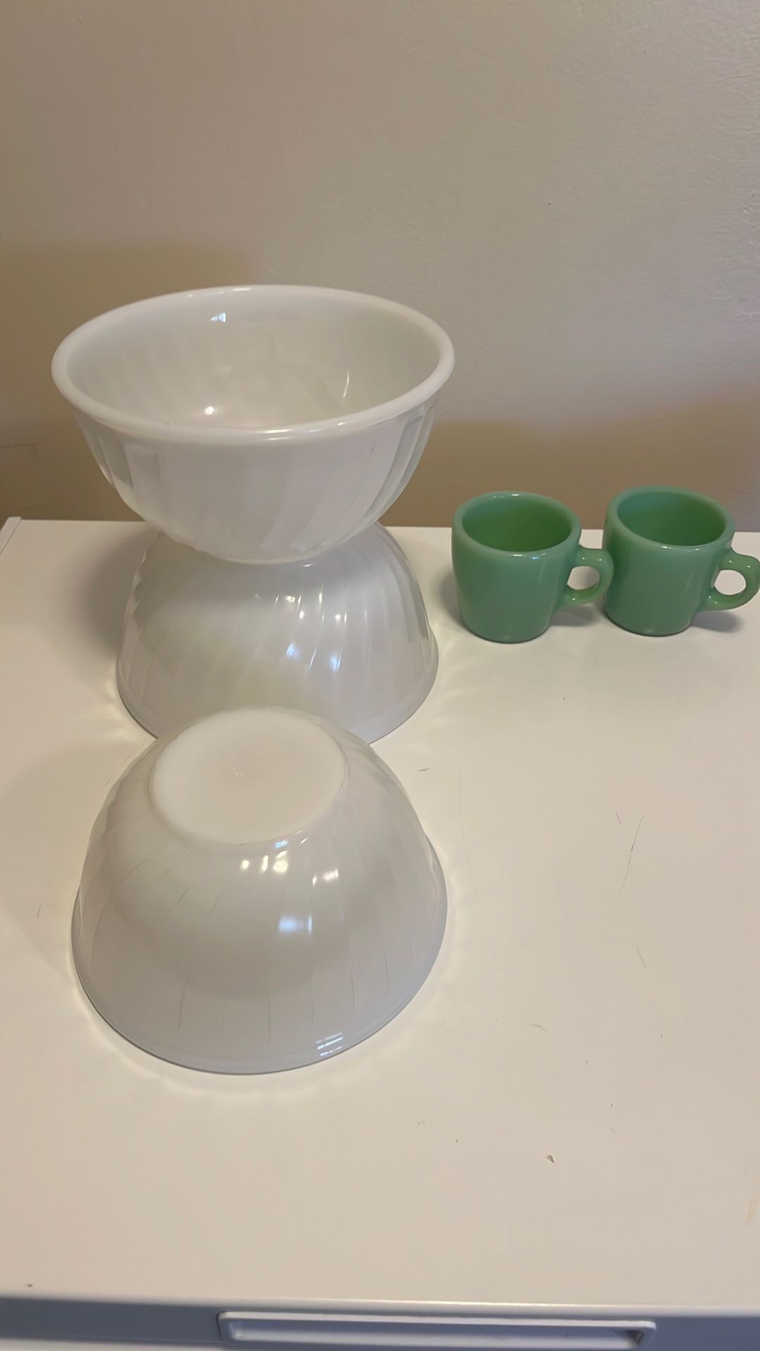 3vintage Swirl Fire Kind Bowls Set/2 Jadite Green Coffee Mugs 