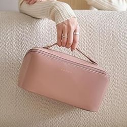Eachy Pink Cosmetic Bag Sz XL 