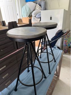 Adjustable stools
