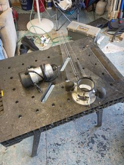 Router compass and router