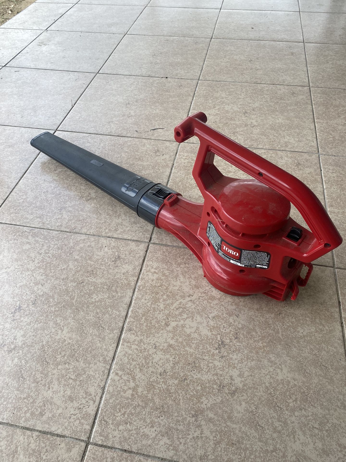 Toro Leaf blower (corded)