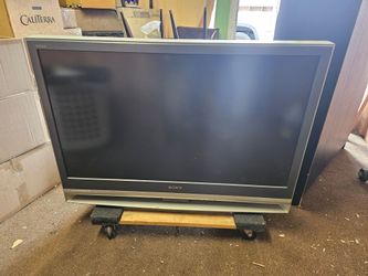 Sony Wega Flat Panel TV