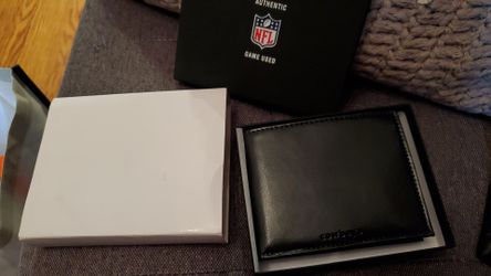 Brand new Authentic NFL COWBOYS game used jersey black leather wallet