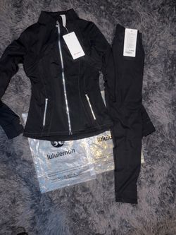 Lululemon define set brand new size 6