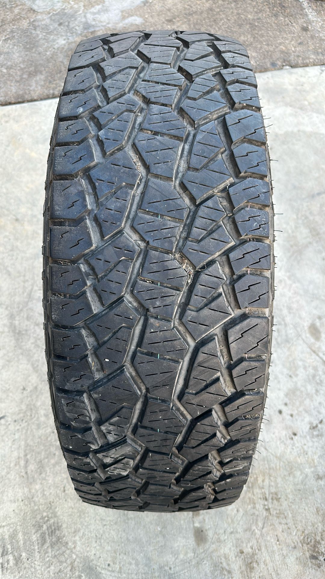 LT295/70/18