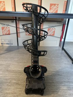 Furlihong 3802PBH Pickleball Machine + 3 New Franklin X-40 Balls