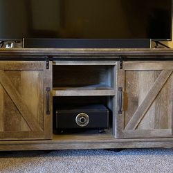 TV Stand 