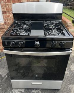 GE 30 Inch Wide 4 Burner Gas Range (3 MONTHS WARRANTY)