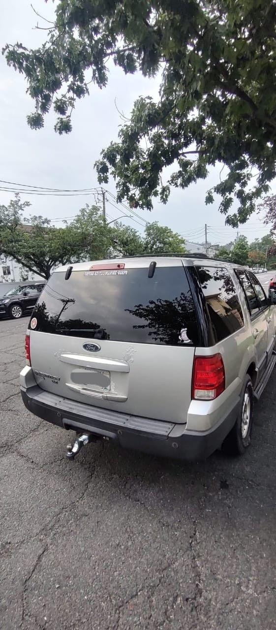 2004 Ford Expedition