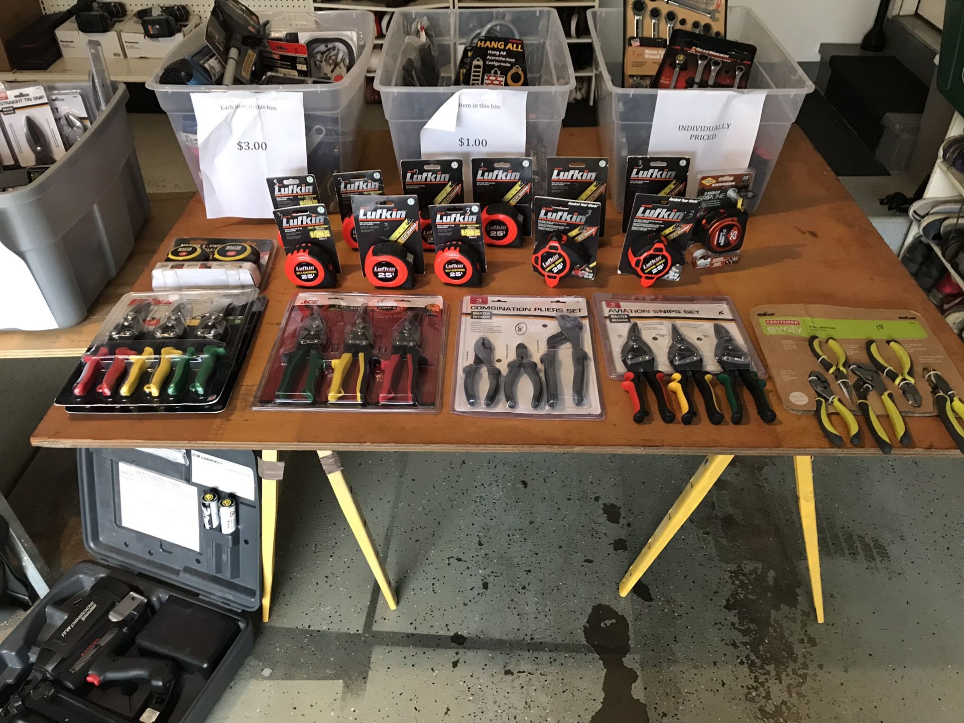 Lot of New Hand Tool Samples