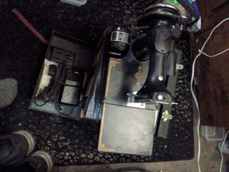 1946 Singer sewing machine it's in good shape at work