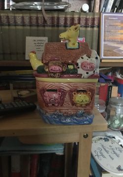 Ceramic container