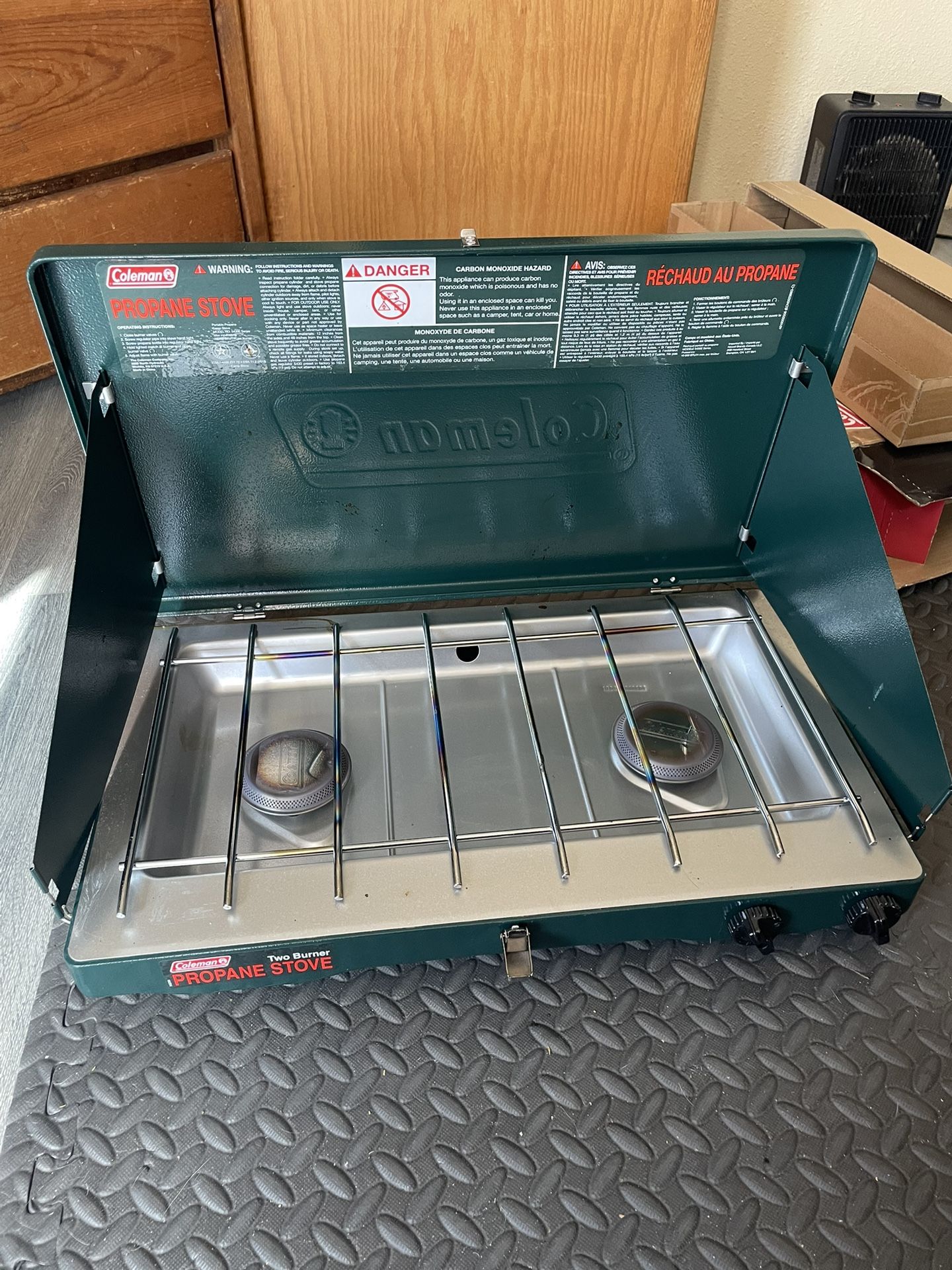 Coleman Camp Stove