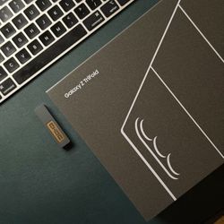 Galaxy Z Trifold - US Version - Brand New 