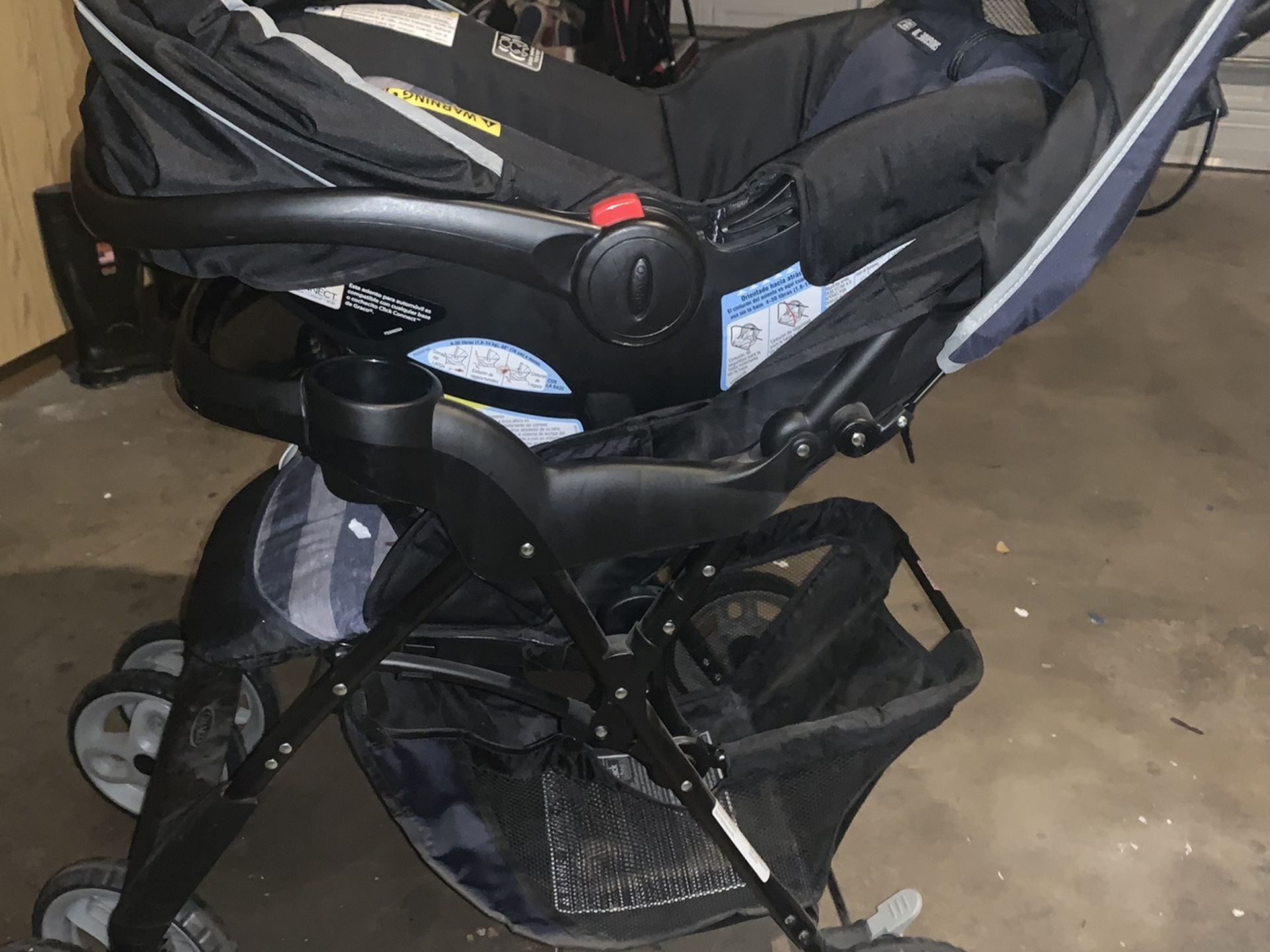 Graco Stroller Car Seat Combo Never Used