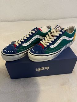 Pearlized Vans Old Skool Size 10