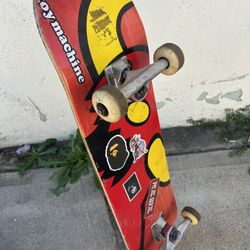 Complete Skateboard 