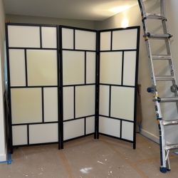 Room Divider