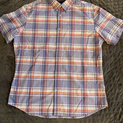 Men’s Banana Republic Button Down Short Sleeve Shirt Size Large Red White Blue. 97% Cotton