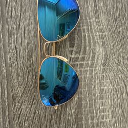 Ray Ban Sunglasses - Aviator Blue Flash Lenses