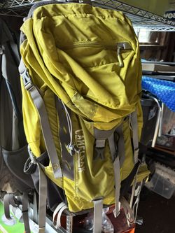 Camelback Hiking Backpack