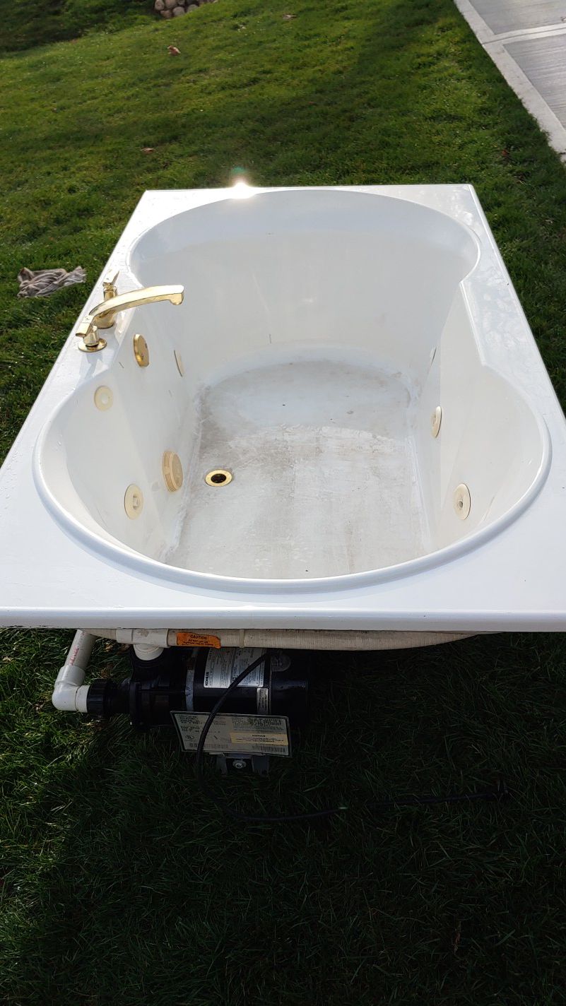 Kohler drop in whrilpool tub 42x72