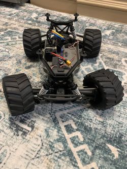 RC truck Traxxas