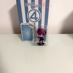 Brand new exclusive AMC theaters  Fantastic Four popcorn tins with SURPRISE action figures included
