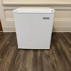 Mini Fridge In Good Working Conditions 