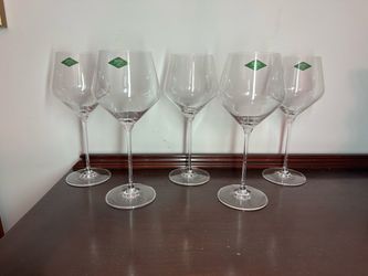 New Shannon Crystal Designs of Ireland Wine Glasses