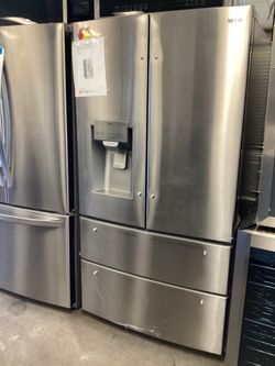 New lg refrigerator 4 door 36” width/29”depth/70” height