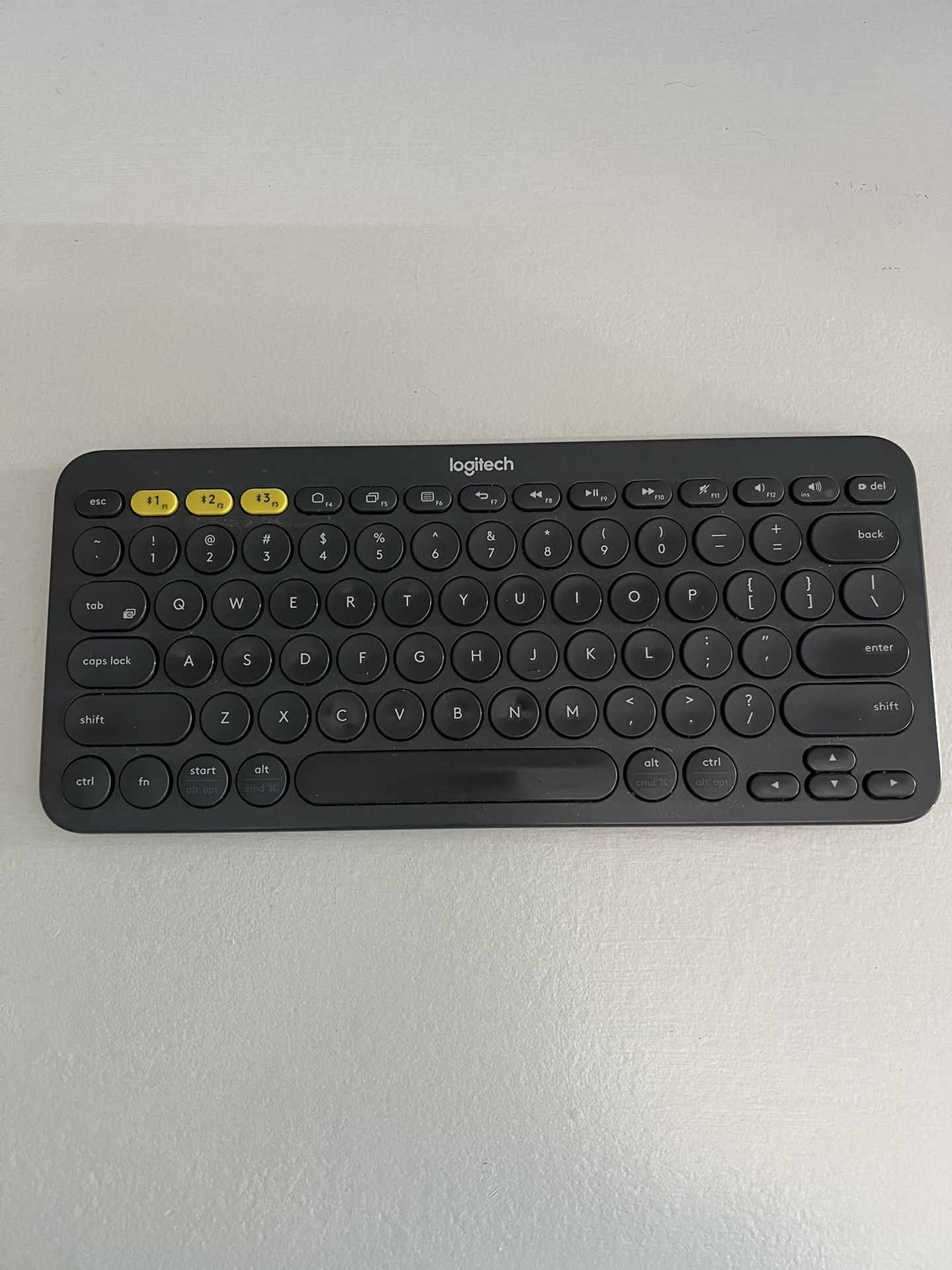 Logintech Bluetooth Keyboard