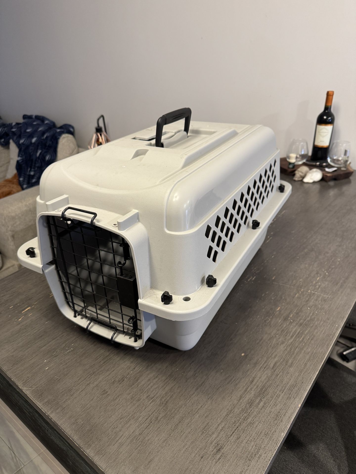 Small Dog/ Cat Carrier