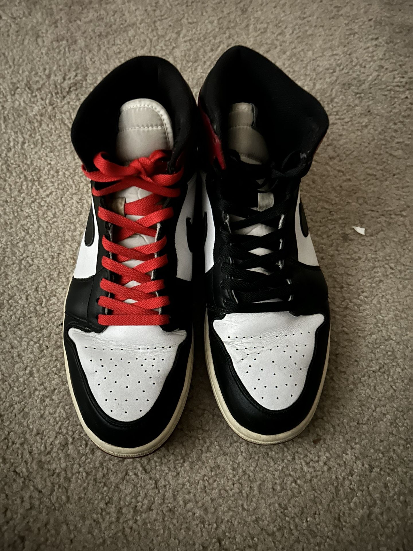 Jordan 1 Black Toe (2013)