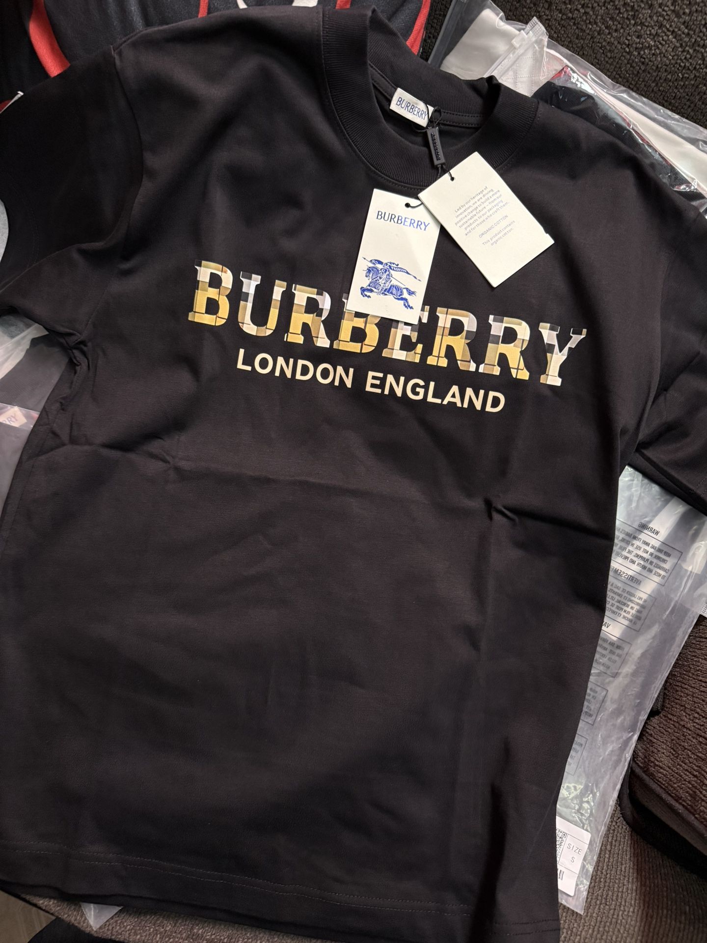 Burberry T shirt 