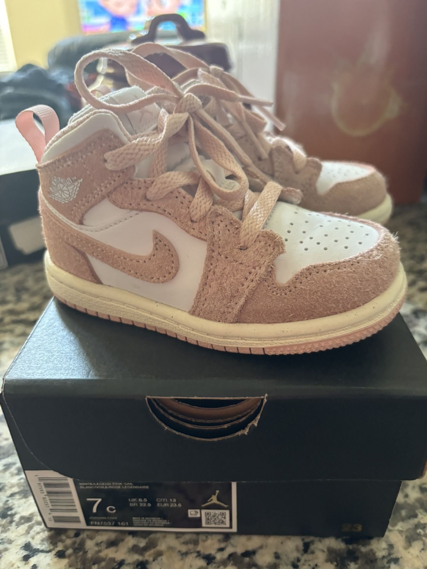 Toddler Jordan 1s