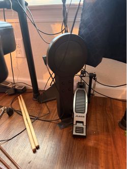 Alesis electric drum set