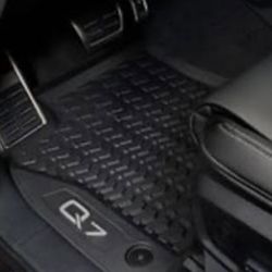 Q7 All Weather Mats 