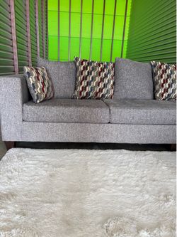 Nice grey sectional sofa couch (DELIVERY AVAILABLE)