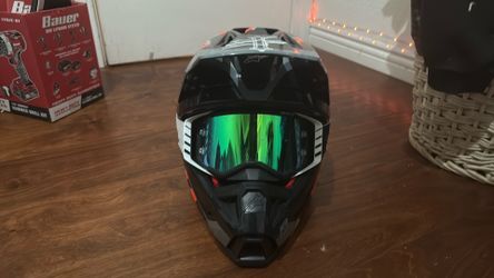 Dirtbike helmet and googles (never Used)