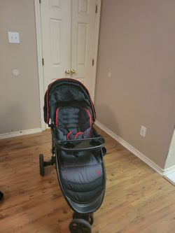 Babytrend Stroller With Car Seat And Base
