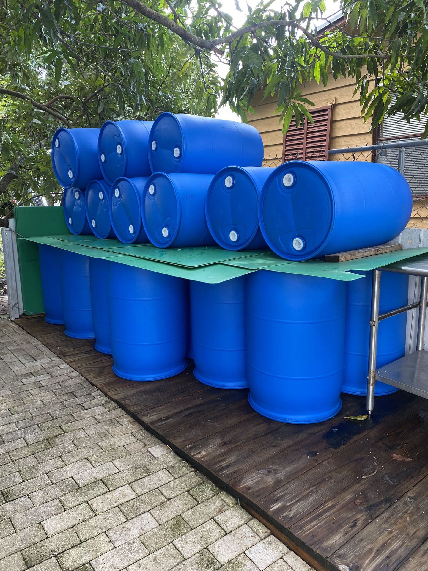 Tanques Plásticos 55GL
