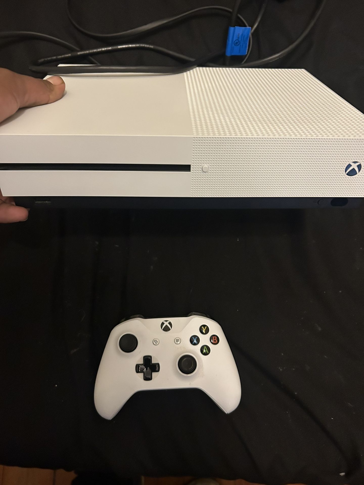 Xbox One S