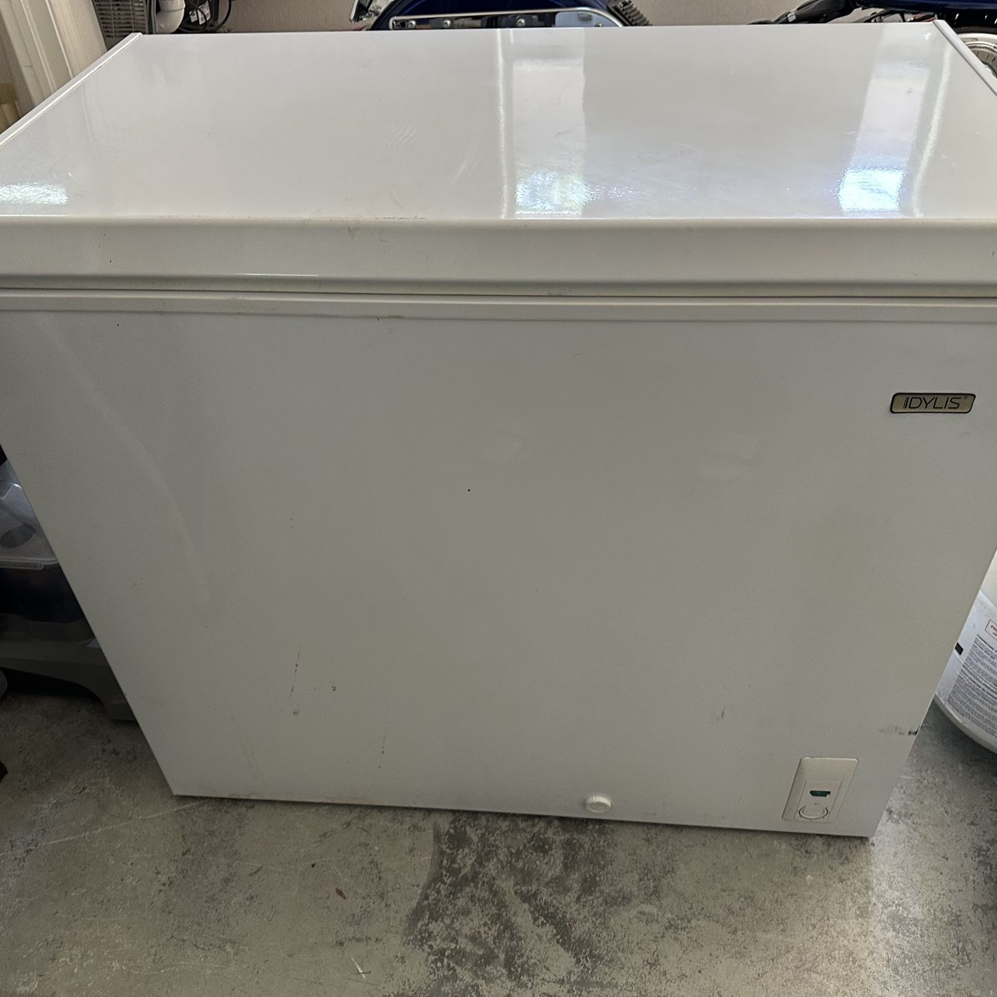 Idylis 5 cu clearance ft freezer