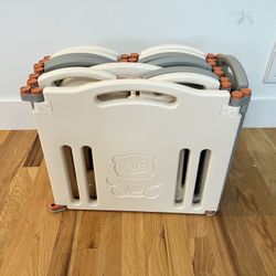 Collapsible And Adjustable Baby Play Pen